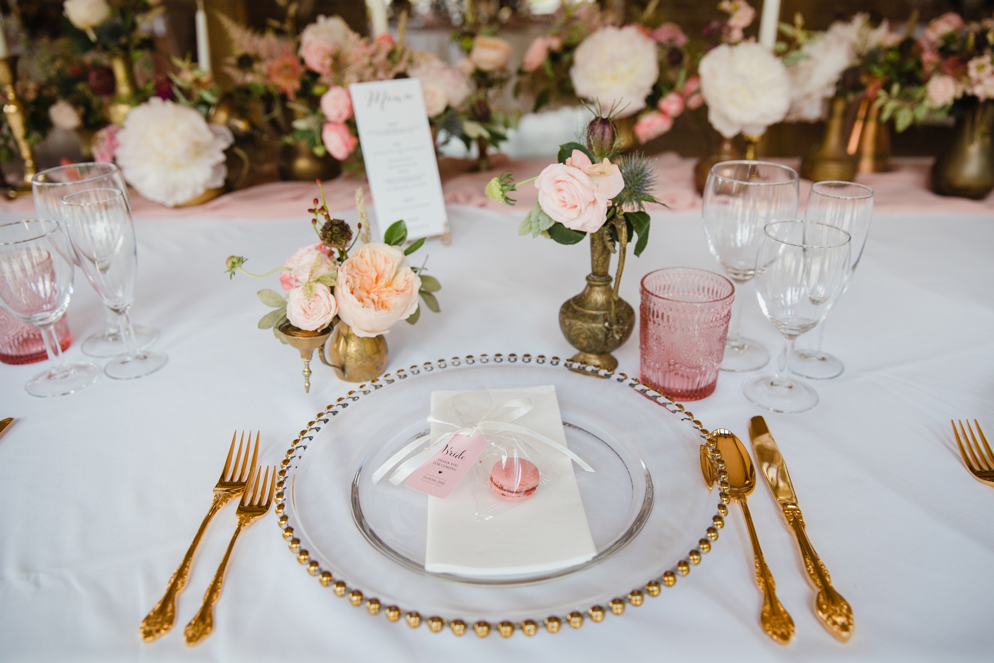 01 Pastel pink wedding table decor