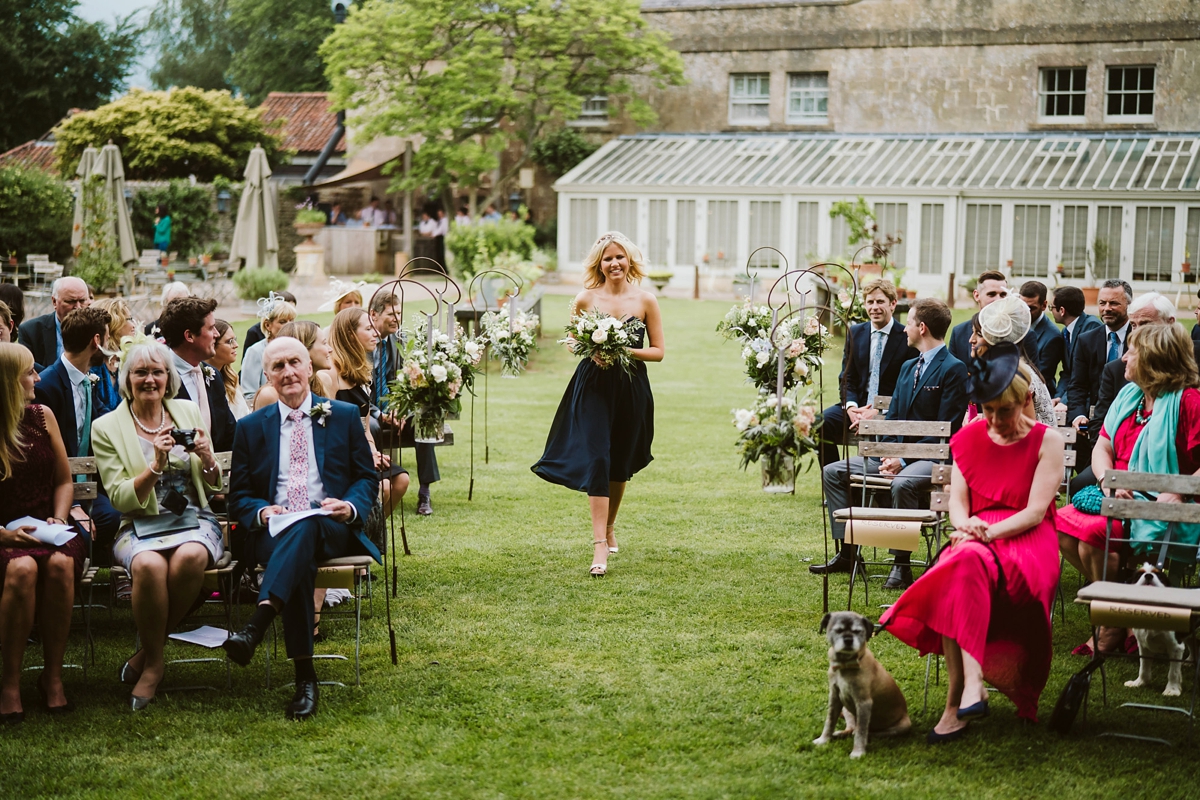 12 A Halfpenny London bride her wedding at The Pig hotel near Bath. Photography by John Barwood.