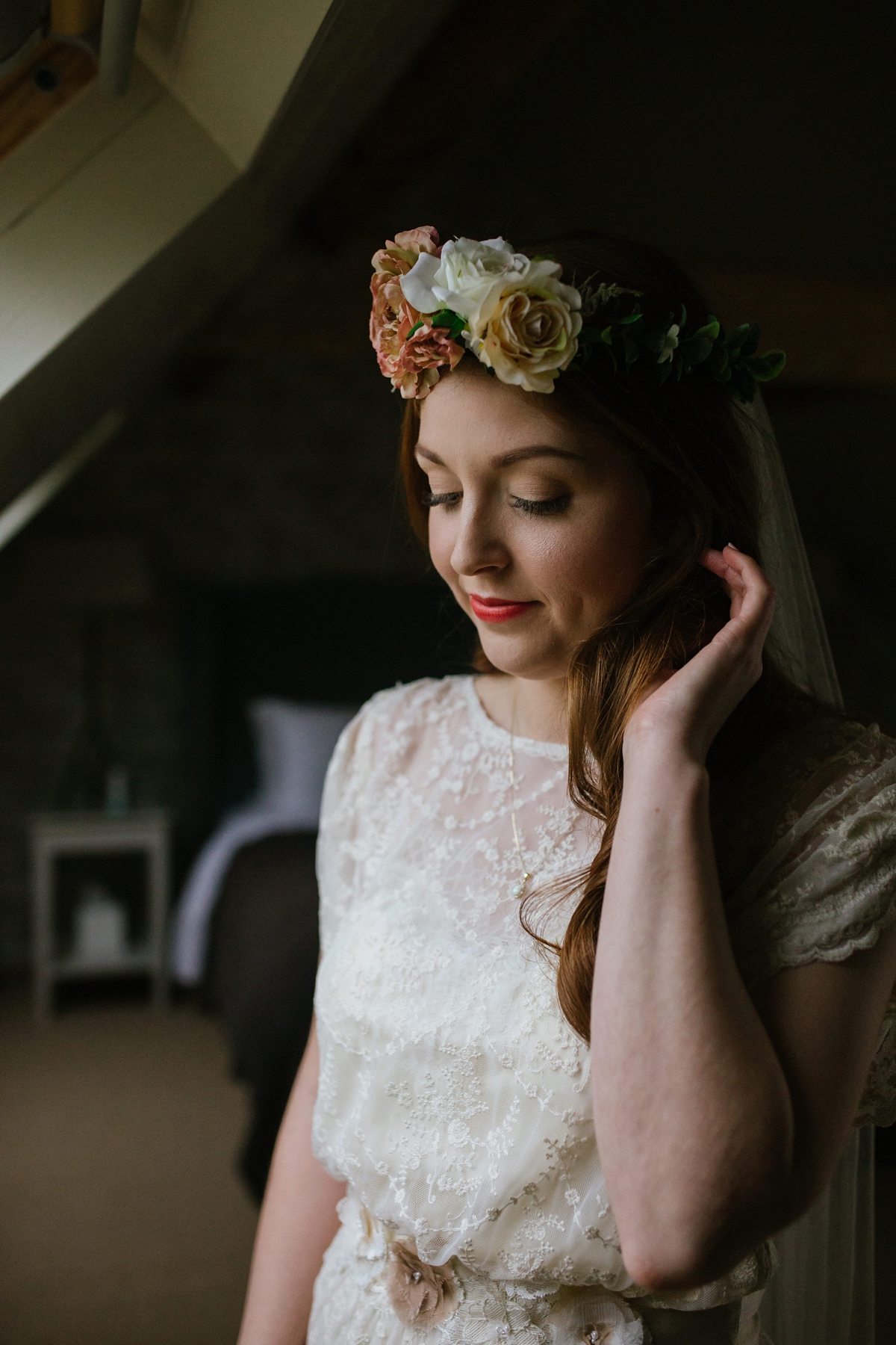 13 A minna eco friendly dress rainy day wedding Photography by Emma Case