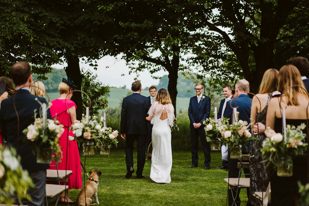 14 A Halfpenny London bride her wedding at The Pig hotel near Bath. Photography by John Barwood.