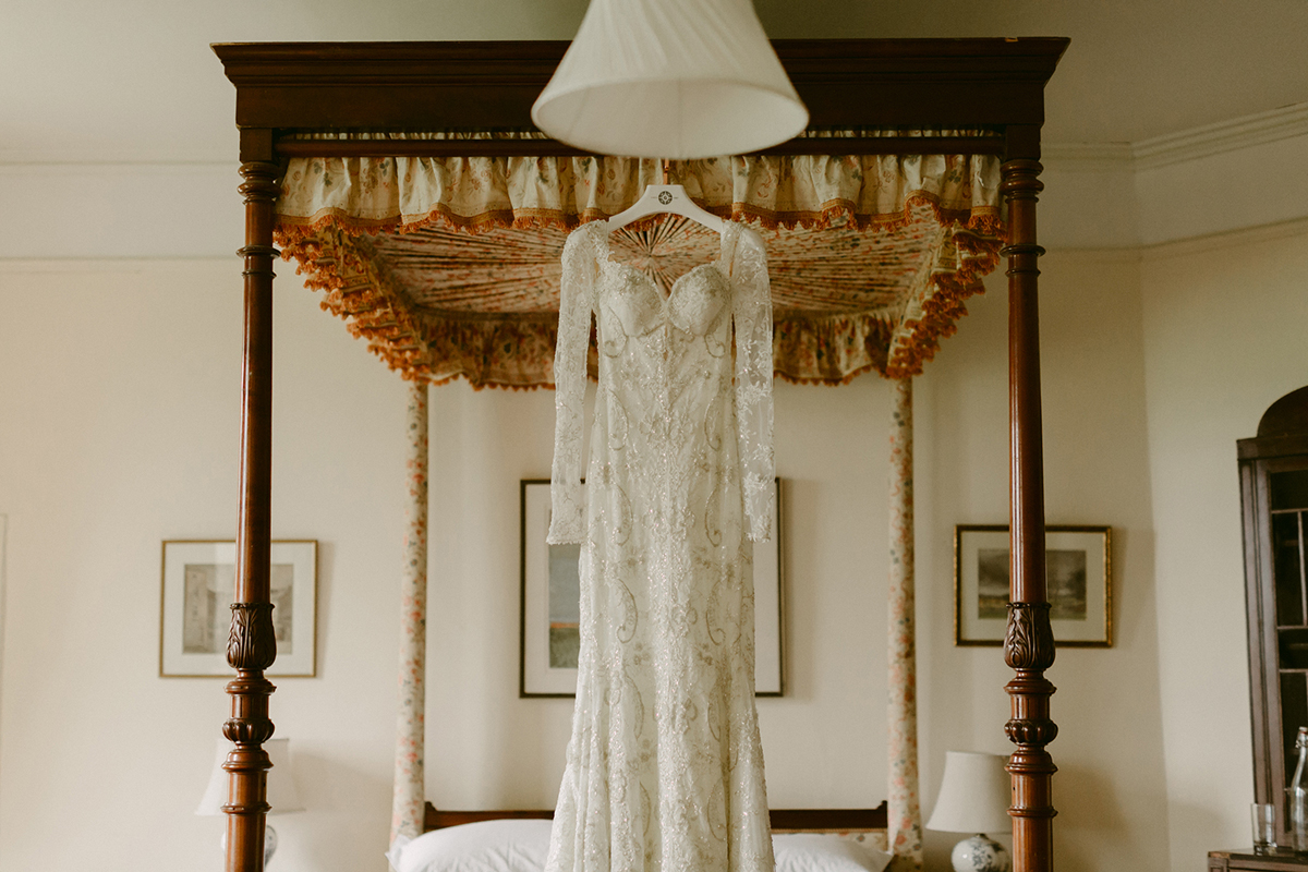 18 Galia Lahav glamour Irish country house wedding. Photography by Adam and Grace