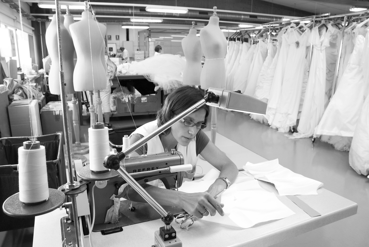 2 Jesus Peiro wedding dress design