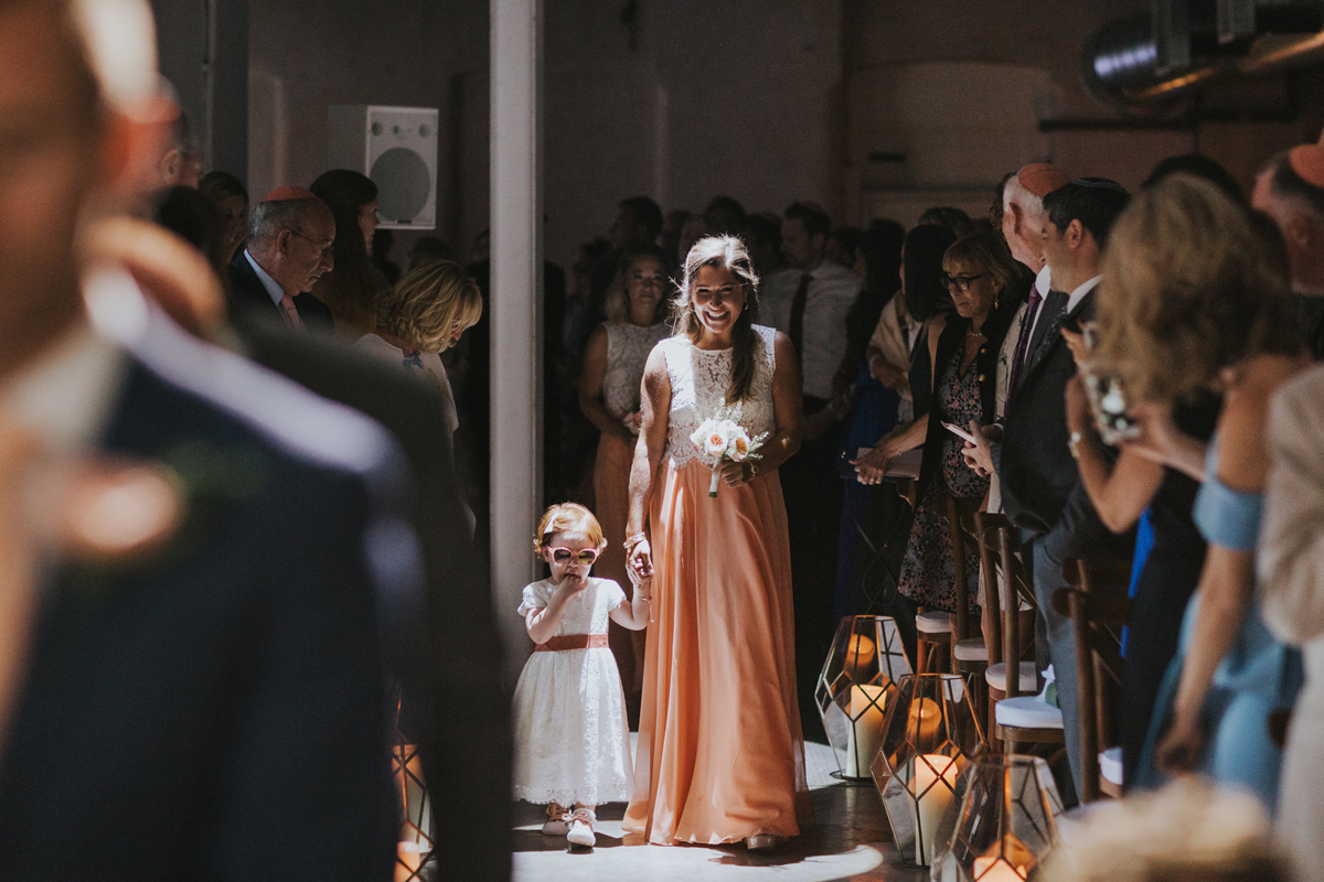 21 Peach pretty Jewish wedding va Westenius dress. Photography by We Heart Pictures.