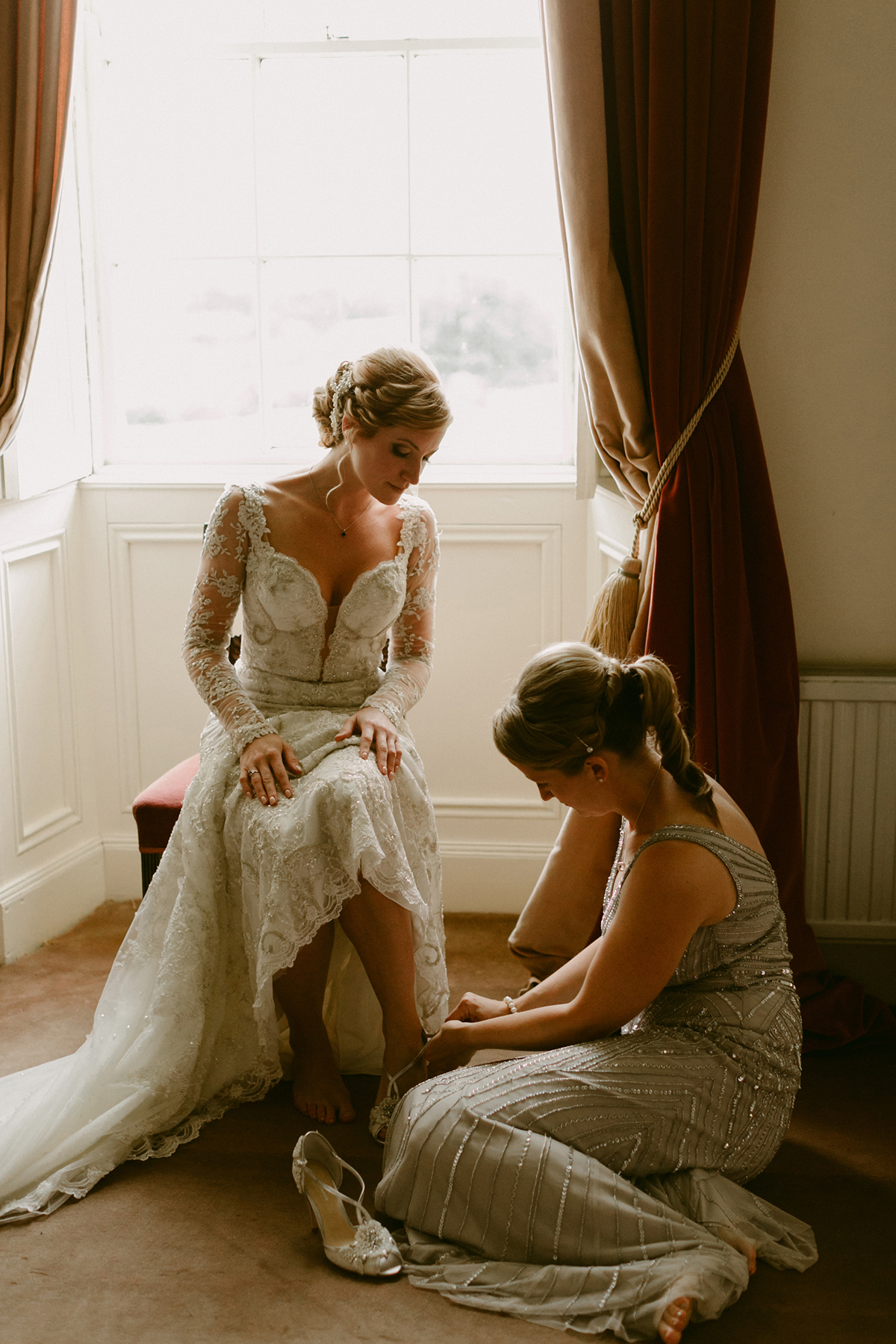 27 Galia Lahav glamour Irish country house wedding. Photography by Adam and Grace