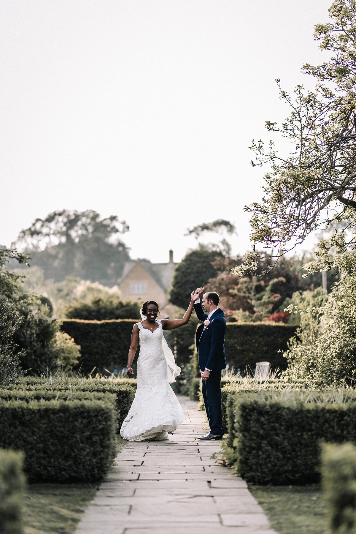 29 A countryside wedding in the Cotswolds