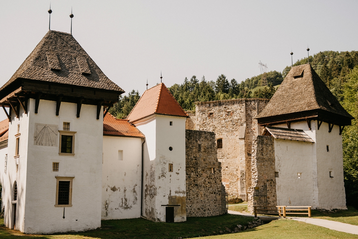 3 A Pronovias dress dreamy romantic wedding in Slovenia