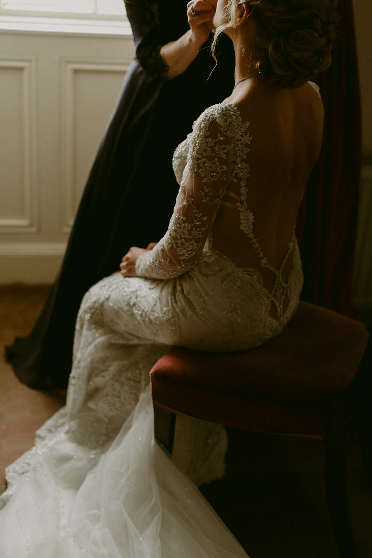 31 Galia Lahav glamour Irish country house wedding. Photography by Adam and Grace