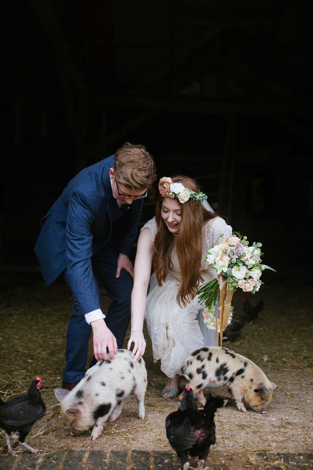 32 A minna eco friendly dress rainy day wedding Photography by Emma Case