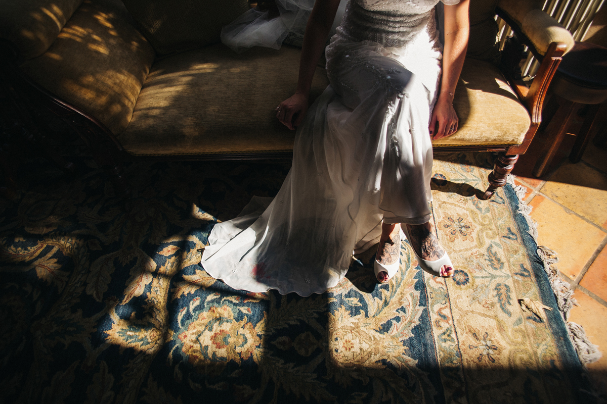 39 Eliza Jane Howell sequin dress for a laidback vintage inspired wedding. Photography by Sally T