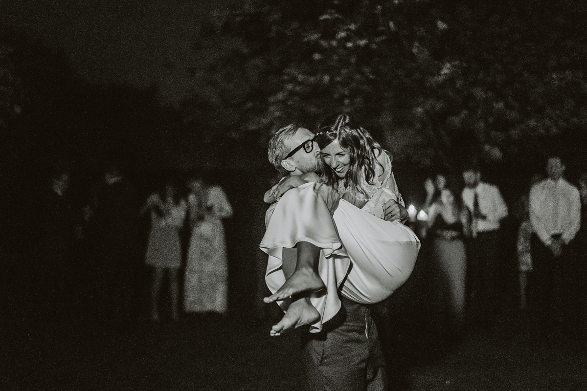 43 A Halfpenny London bride her wedding at The Pig hotel near Bath. Photography by John Barwood.