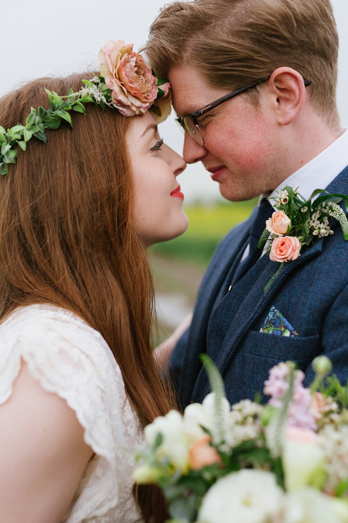 43 A minna eco friendly dress rainy day wedding Photography by Emma Case