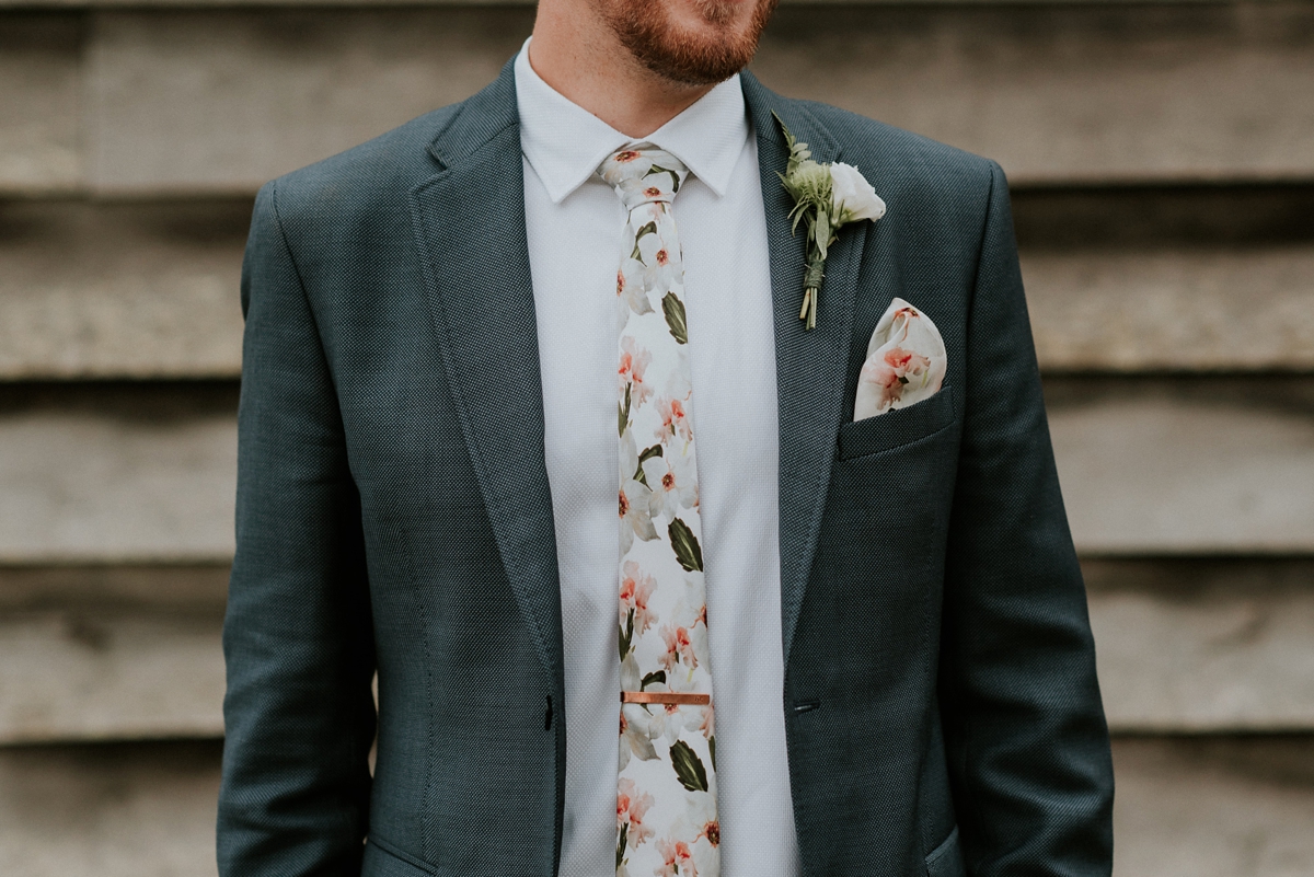 51 A Catherine Deane Dress Scandinavian inspired tipi wedding. Big Bouquet Photography.