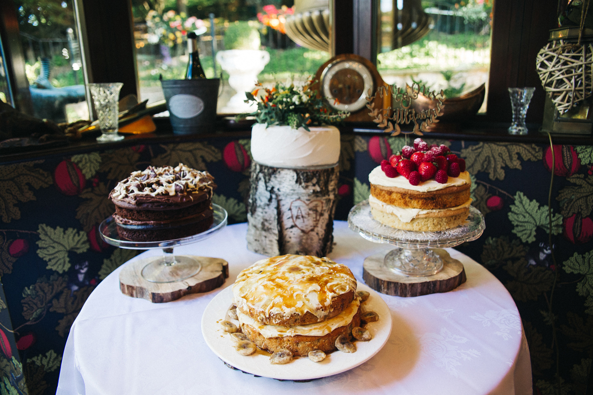 54 Eliza Jane Howell sequin dress for a laidback vintage inspired wedding. Photography by Sally T