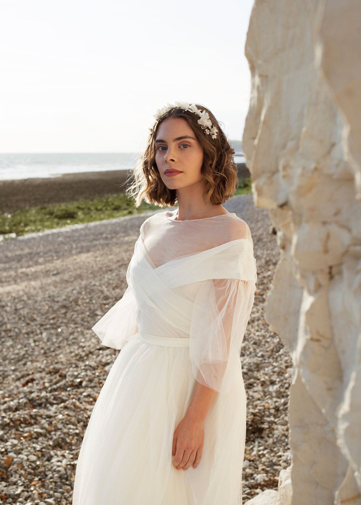 Modern bride Autumn English Autumn Coast wedding inspiration bridal fashion by Seni Dey 4