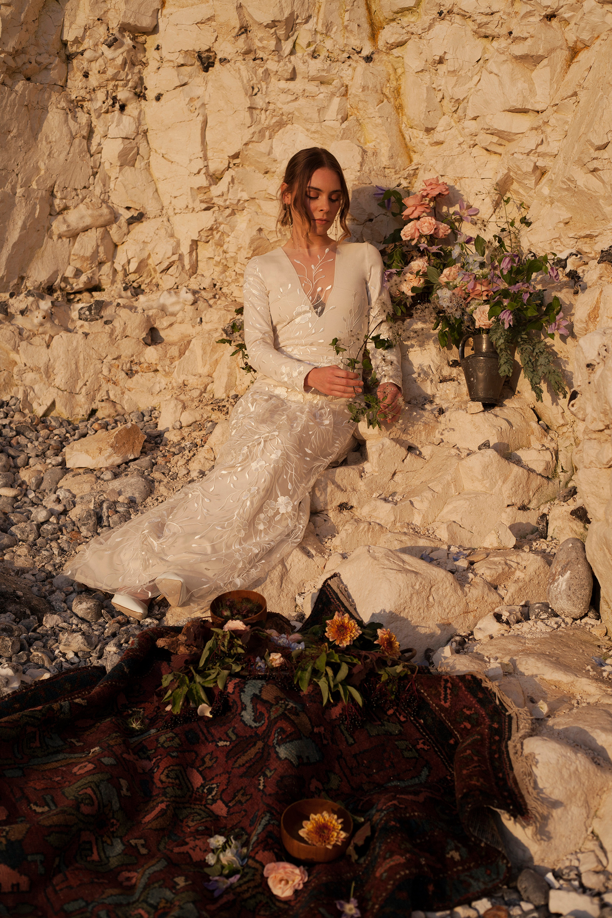Modern bride Autumn English Autumn Coast wedding inspiration bridal fashion by Seni Dey 42