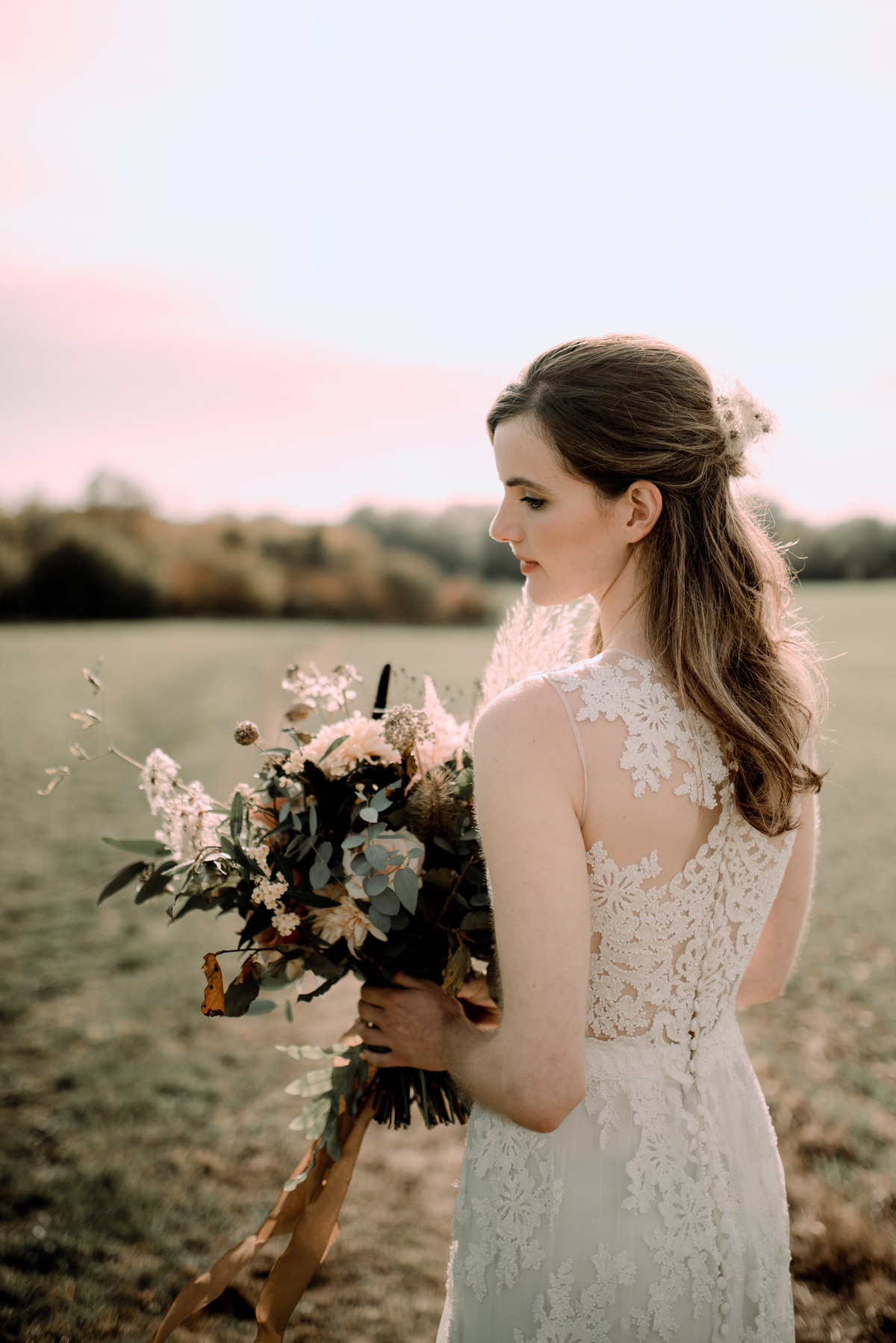 Whimsical elegant Autumn bride inspiration with Jesus Peiro wedding dresses 75