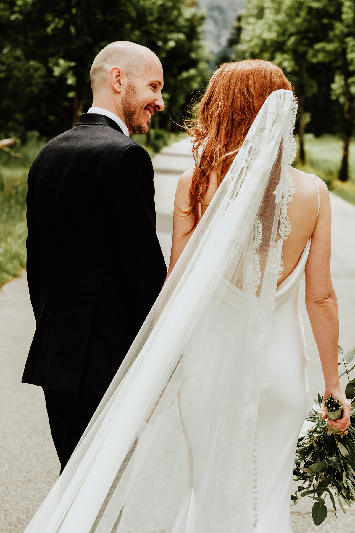 Sleek Pronovias Styling For A Lakeside Wedding In Austria Love My Dress Uk Wedding Blog Wedding Directory