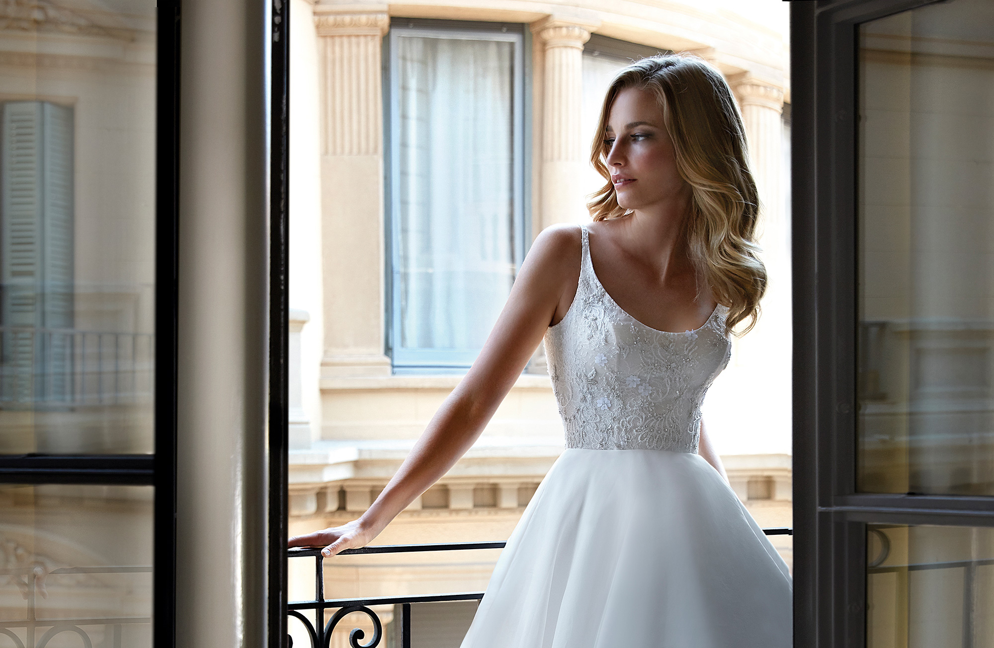 caroline castigliano luxury wedding dress