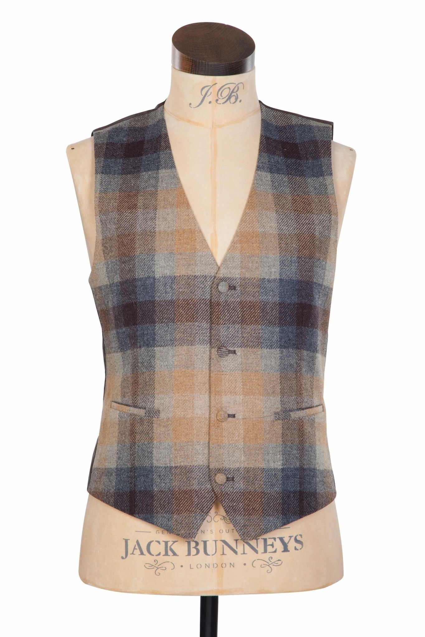 12 Jack Bunneys grooms suits accessories 1