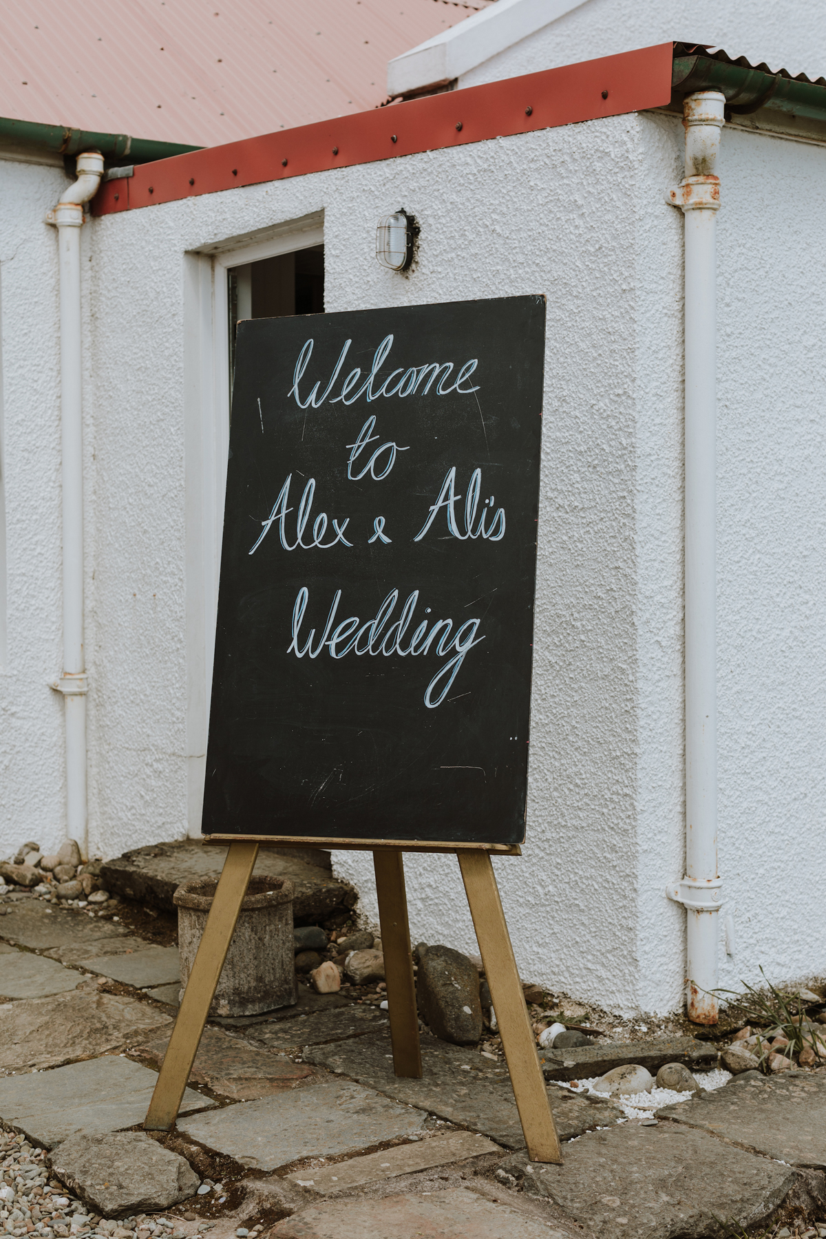 40 Minimalist natural Crear wedding Scottish coast Caro Weiss Photography