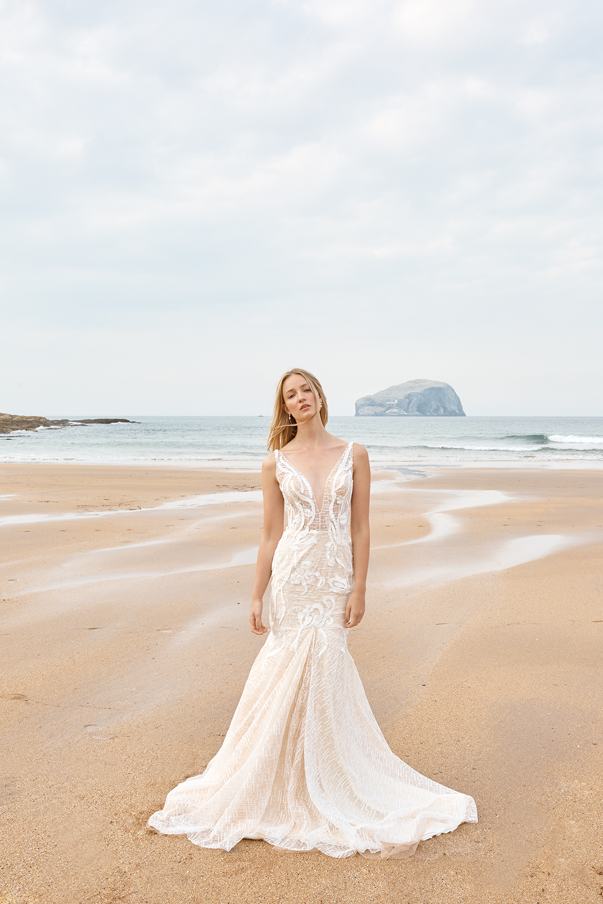 Eleganza Iconica La Libertà Sienna2 - 12 Luxury + Couture Bridal Fashion Brands you need to know about Eleganza Iconica La Libertà Sienna2