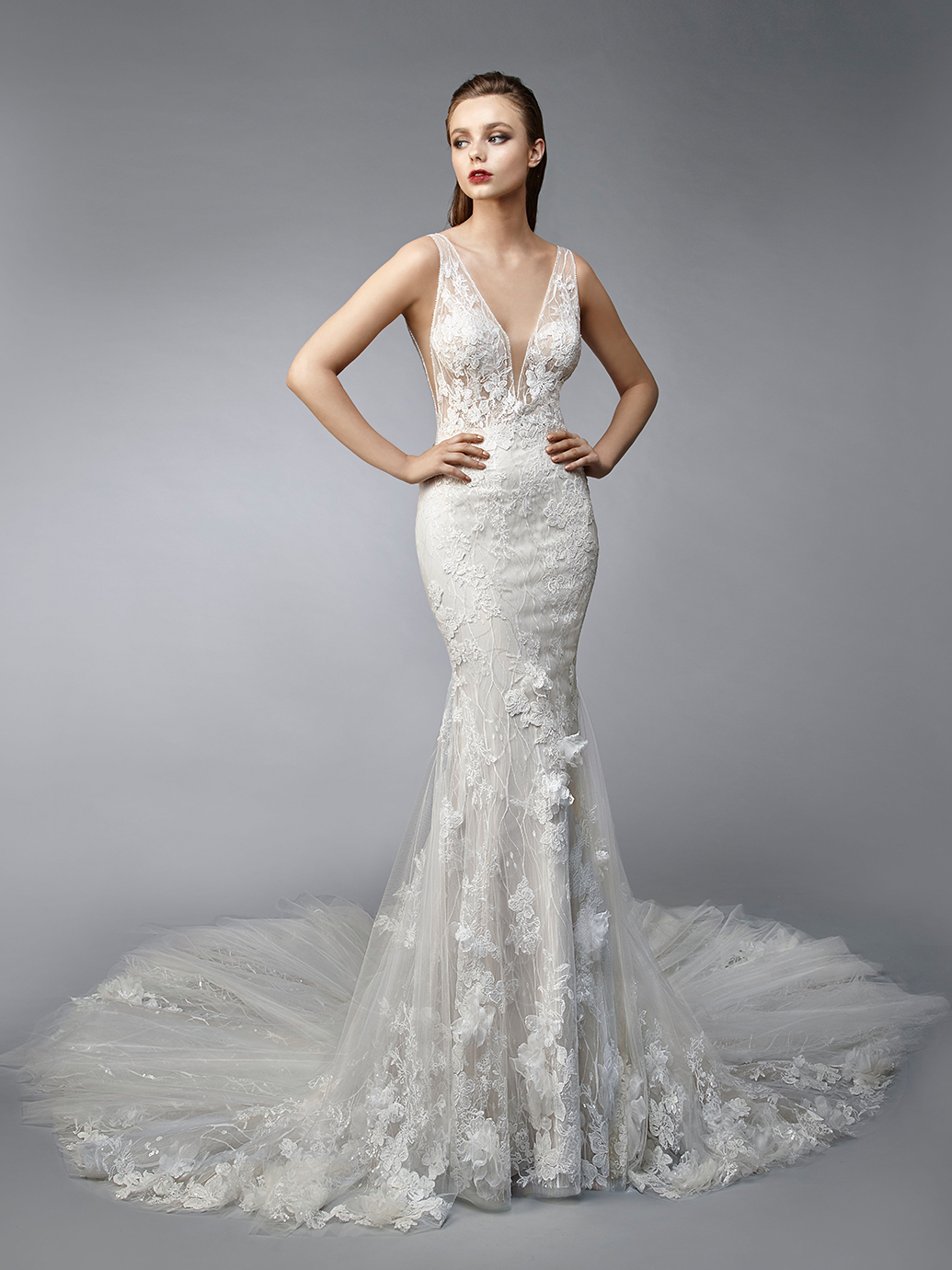 Enzoani 2019 Pro NuritD Fro Web