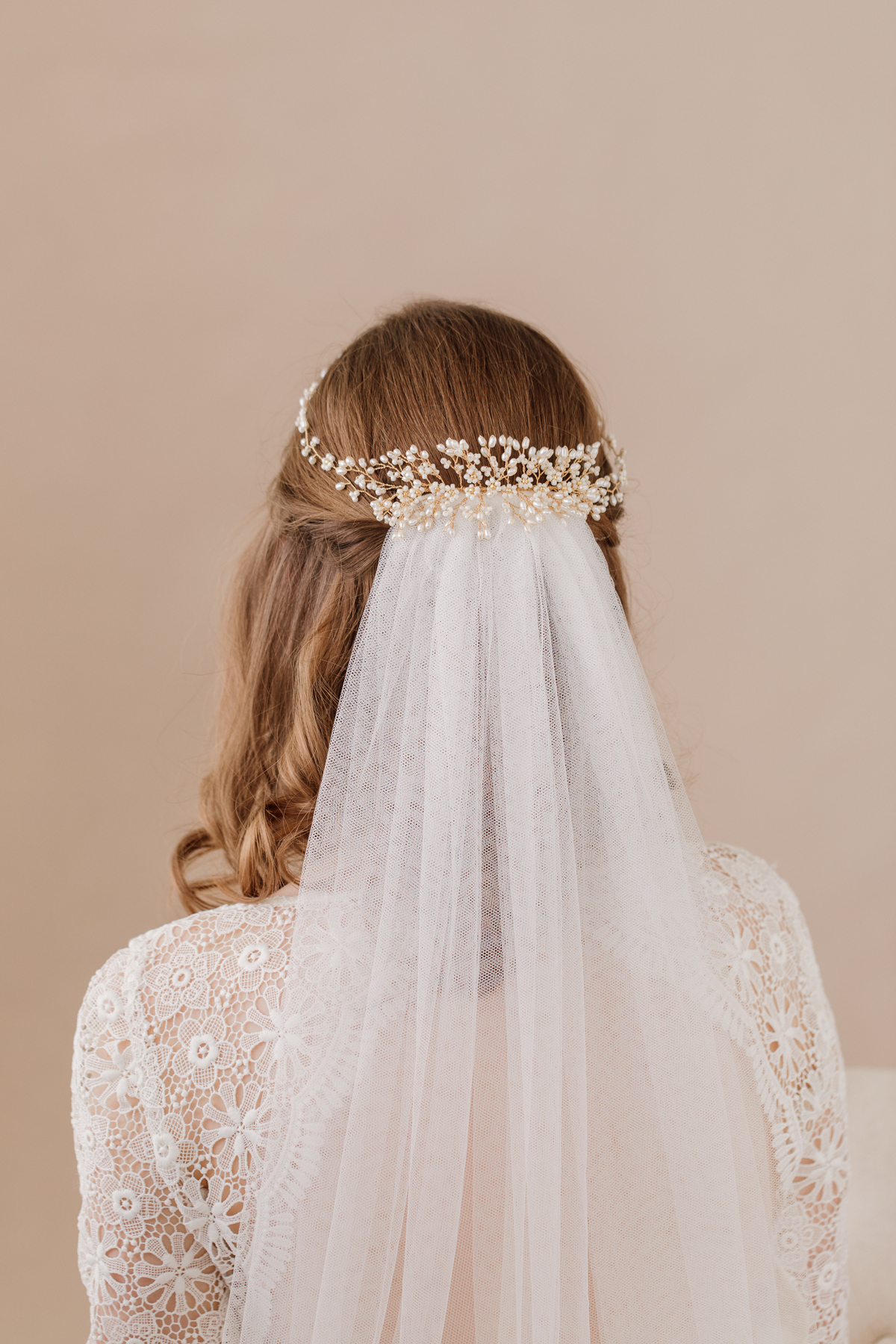 FLORA Britten Wedding Accessories Multipiece Extra long wedding vine with full centre piece vine and veil Flora 1