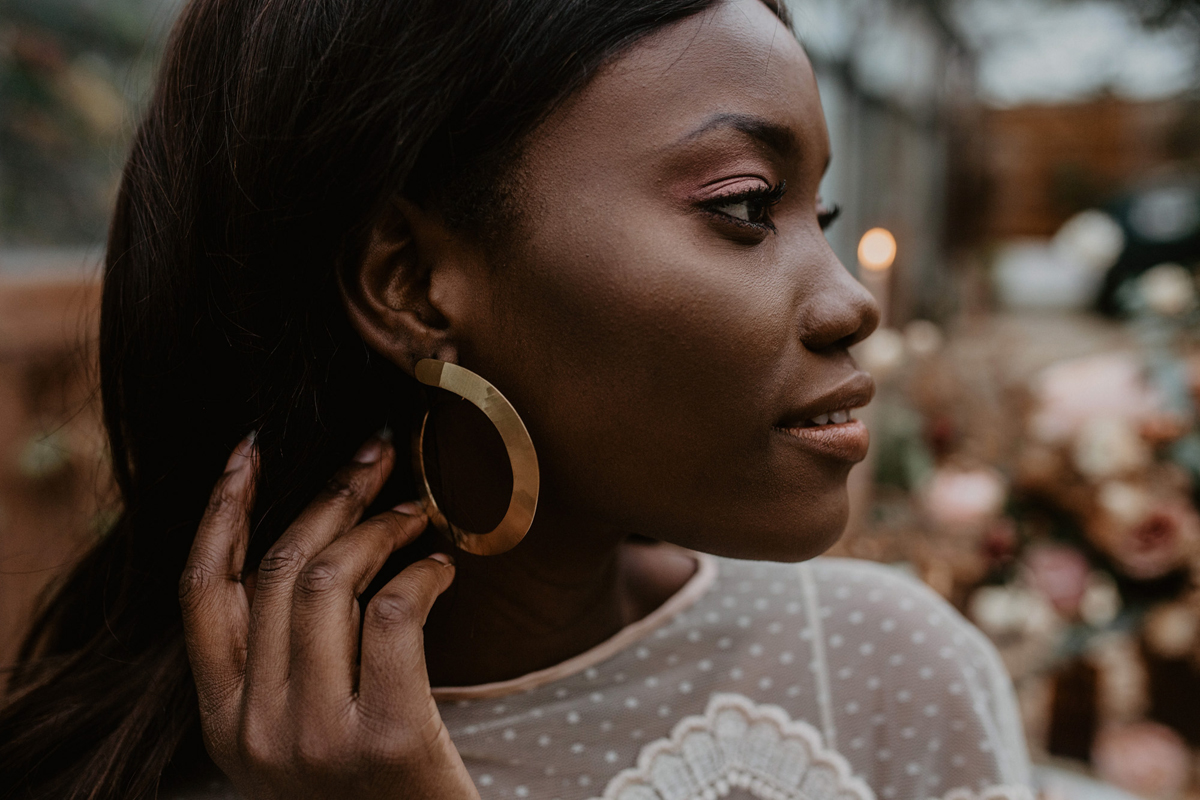 131 Romantic peach modern meets vintage bridal inspiration