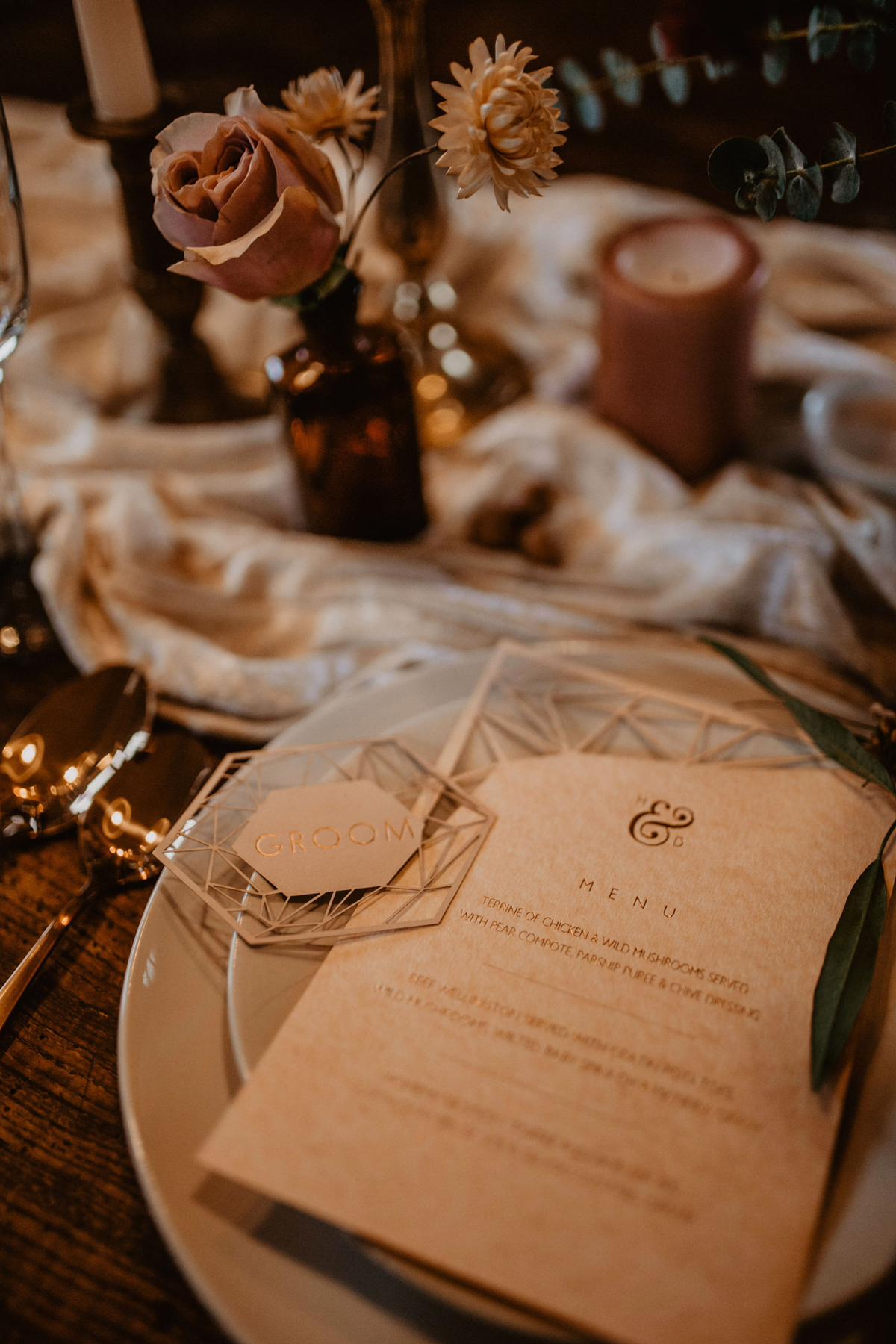 19 Romantic peach modern meets vintage bridal inspiration