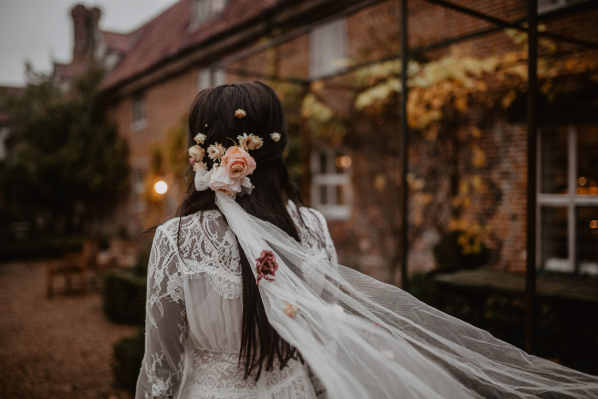199 Romantic peach modern meets vintage bridal inspiration