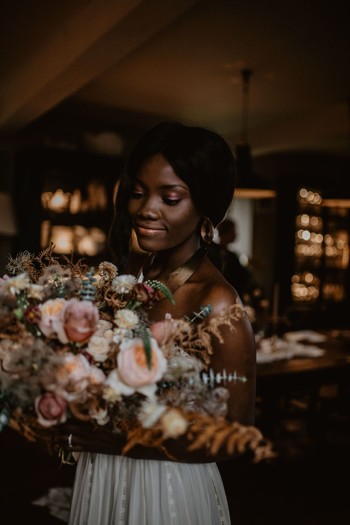 38 Romantic peach modern meets vintage bridal inspiration
