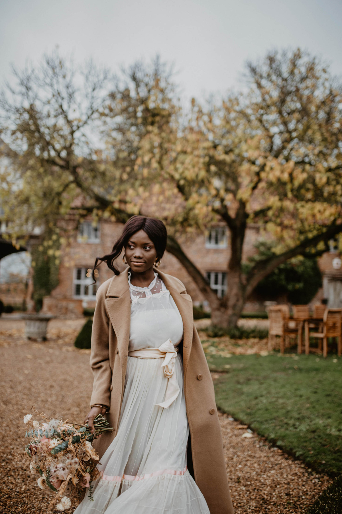94 Romantic peach modern meets vintage bridal inspiration