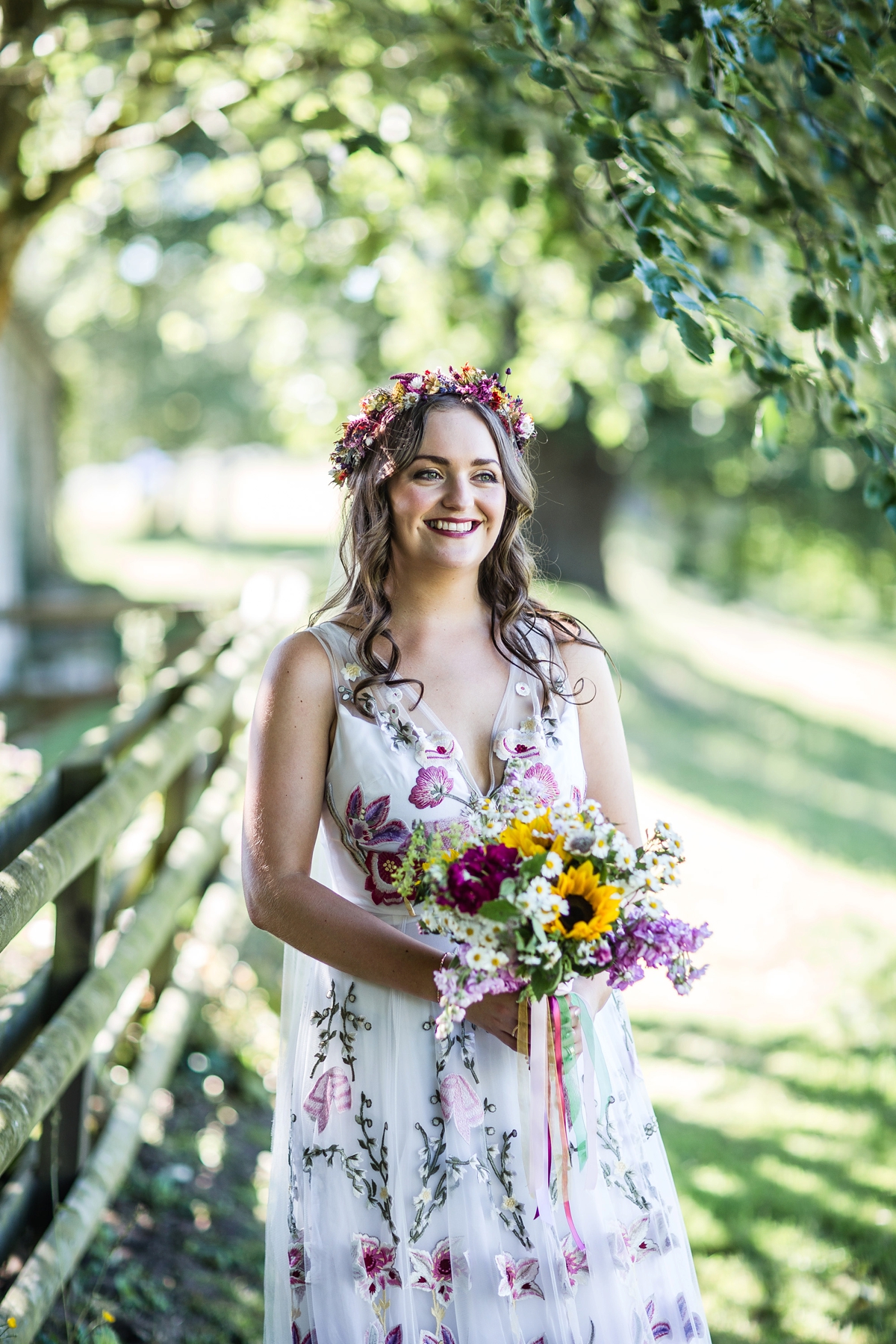 Floral Temperley gown for a colourful outdoor Scottish wedding 25