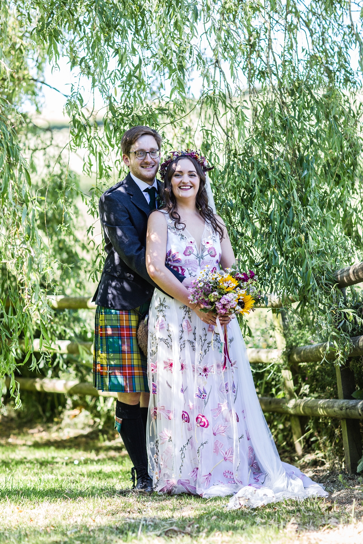Floral Temperley gown for a colourful outdoor Scottish wedding 29
