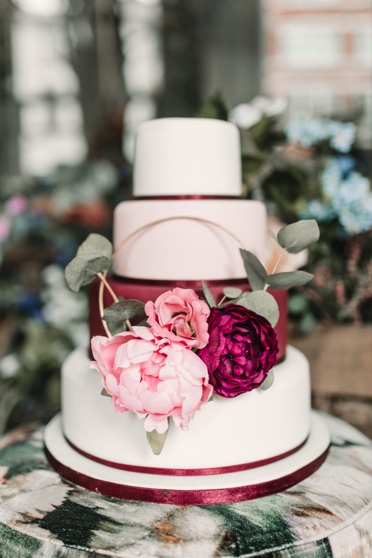 Modern cool pink bridal inspiration 60