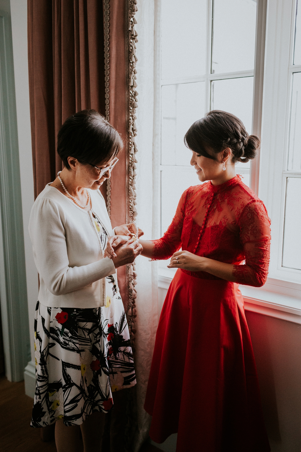 Watters dress traditional Chinese tea ceremony modern London wedding 5