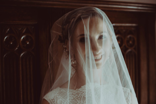 Raimon Bundo Elegance For a Rustic + Homespun Barn Wedding in the Scottish Countryside