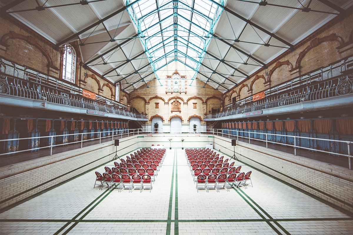 Halfpenny London bride Vintage inspired Manchester Victorian Baths wedding 6