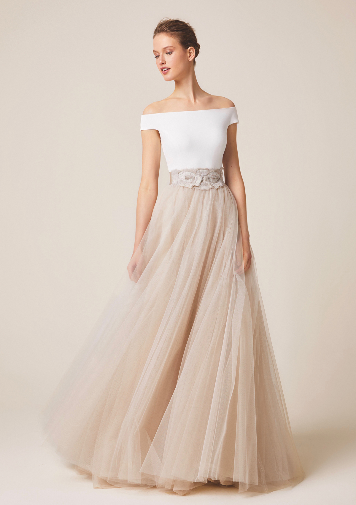 Jesus Peiro size diversity for brides 973 - Jesus Peiro Wedding Dress Size Diversity - Bridal Fashion for Everybody & Every Body Jesus Peiro size diversity for brides 973