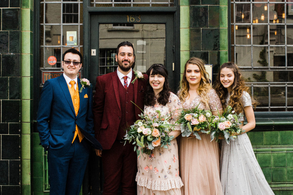 London pub wedding