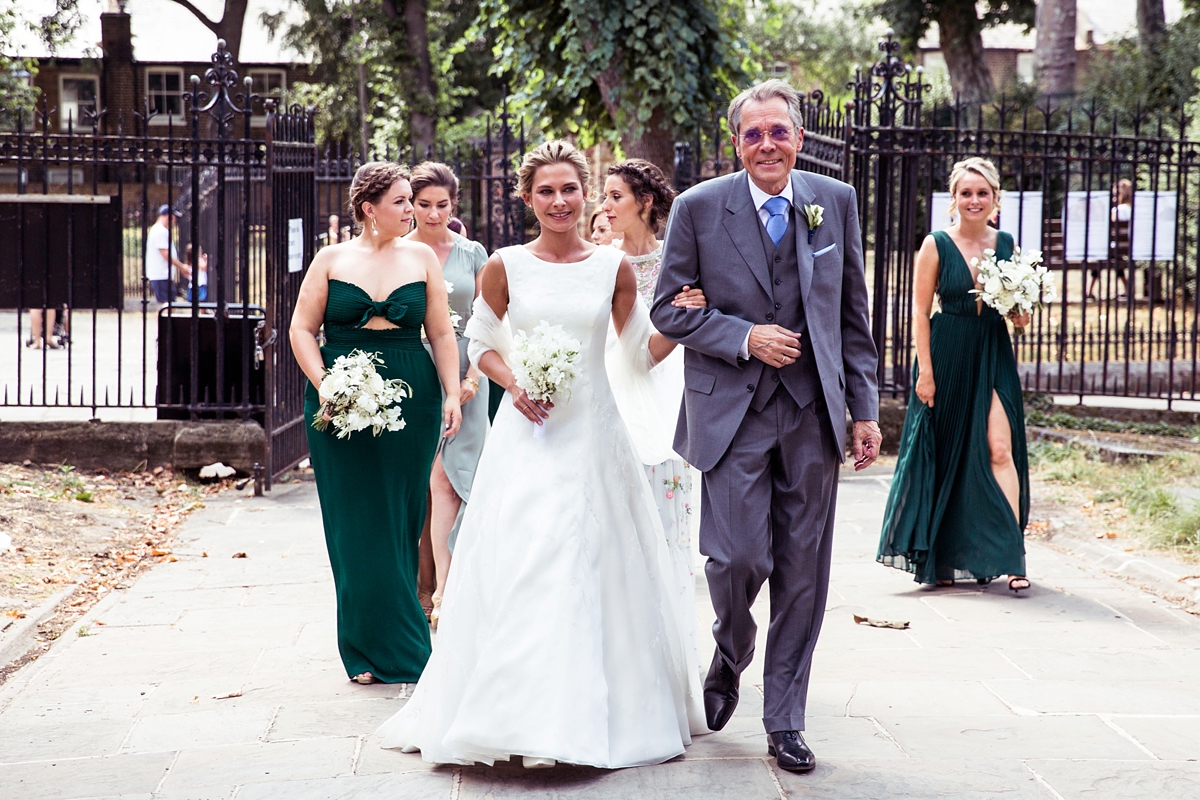 Phillipa Lepley bride Kew Gardens wedding 11