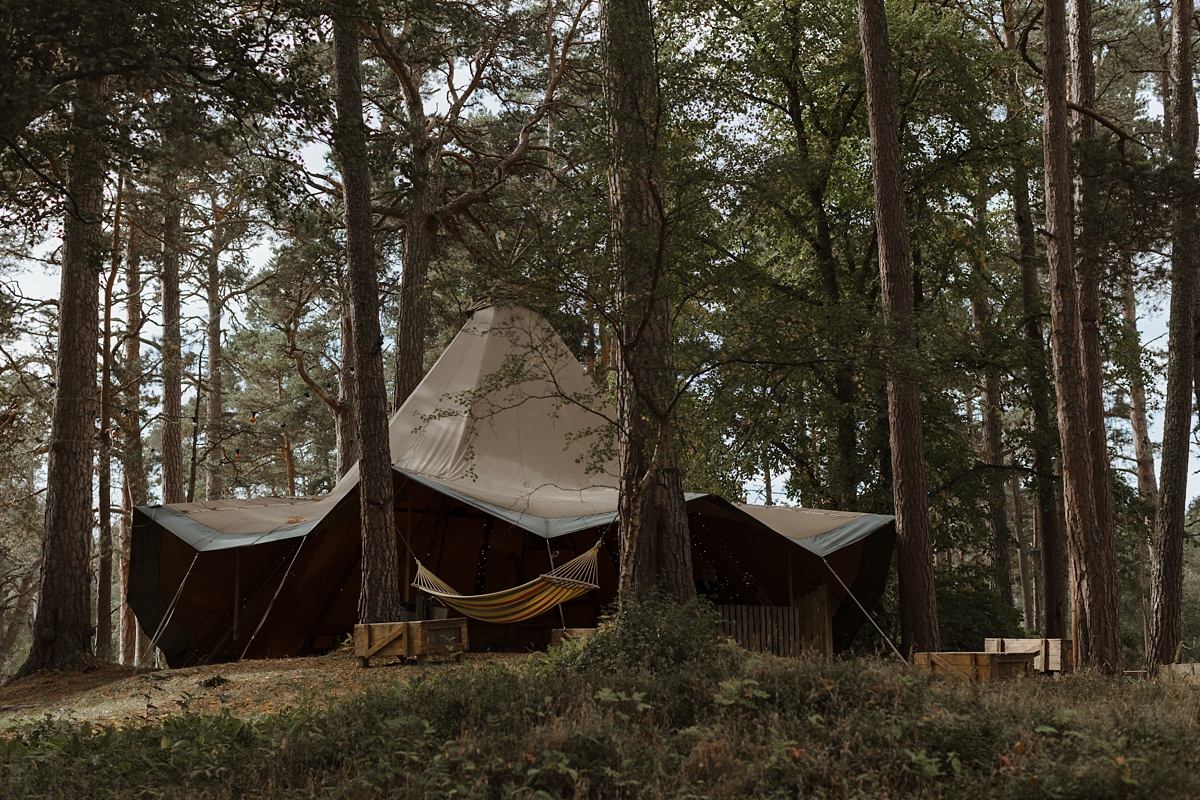 12 Magical Woodland Lochside wedding in Scotland