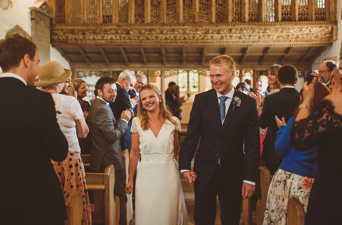 30 Laure de Sagazan rural idylic wedding Brecon Beacons