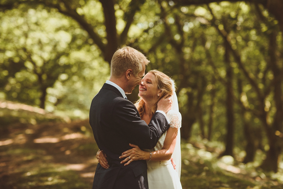 41 Laure de Sagazan rural idylic wedding Brecon Beacons