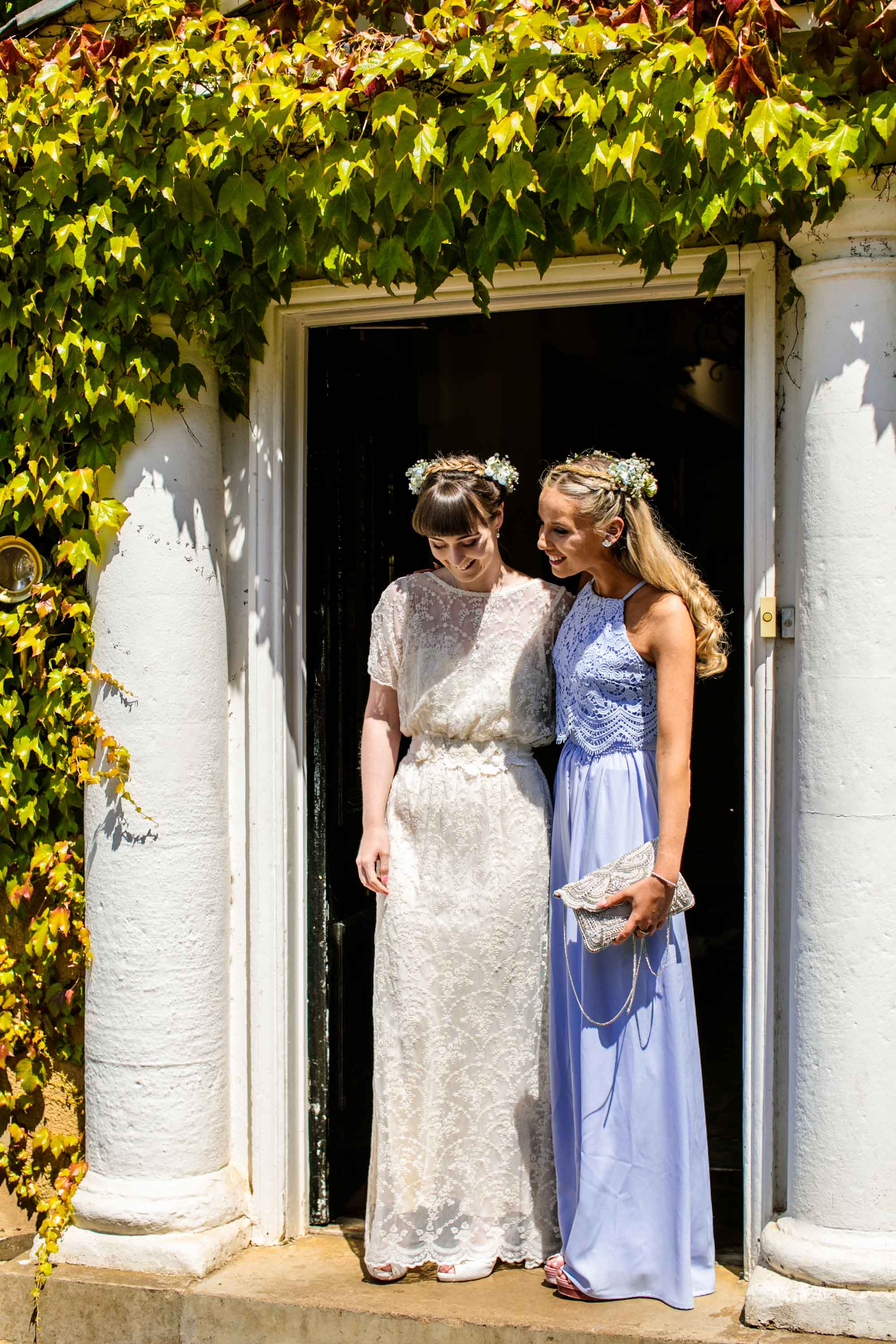 01 Bridesmaids in blue