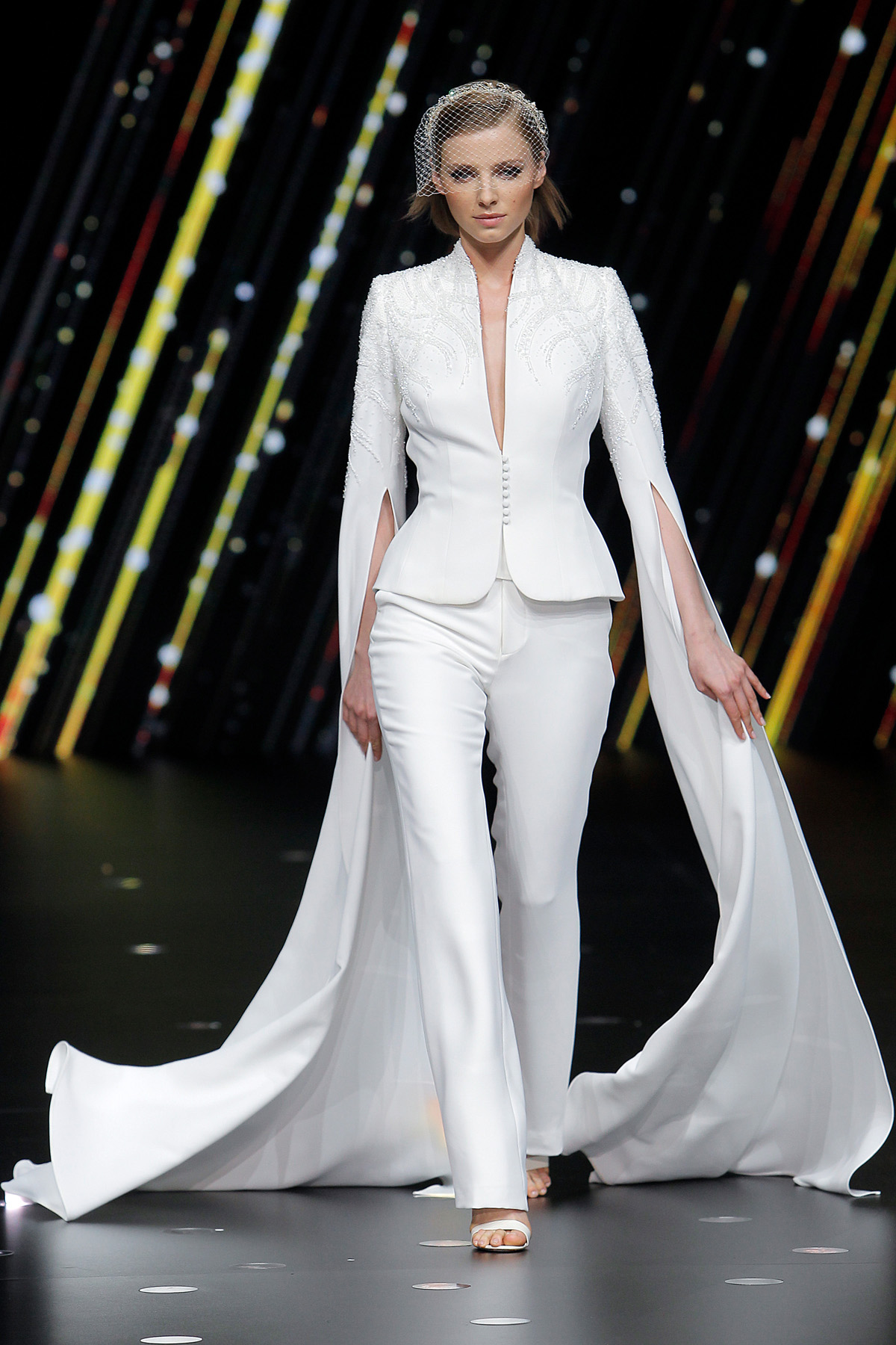07 SUPERSONIC Pronovias Fashion Show 2019 2 - Pronovias 2020 Collection, 'Beyond The Stars': Images + Video from the Barcelona Fashion Show 07 SUPERSONIC Pronovias Fashion Show 2019 2
