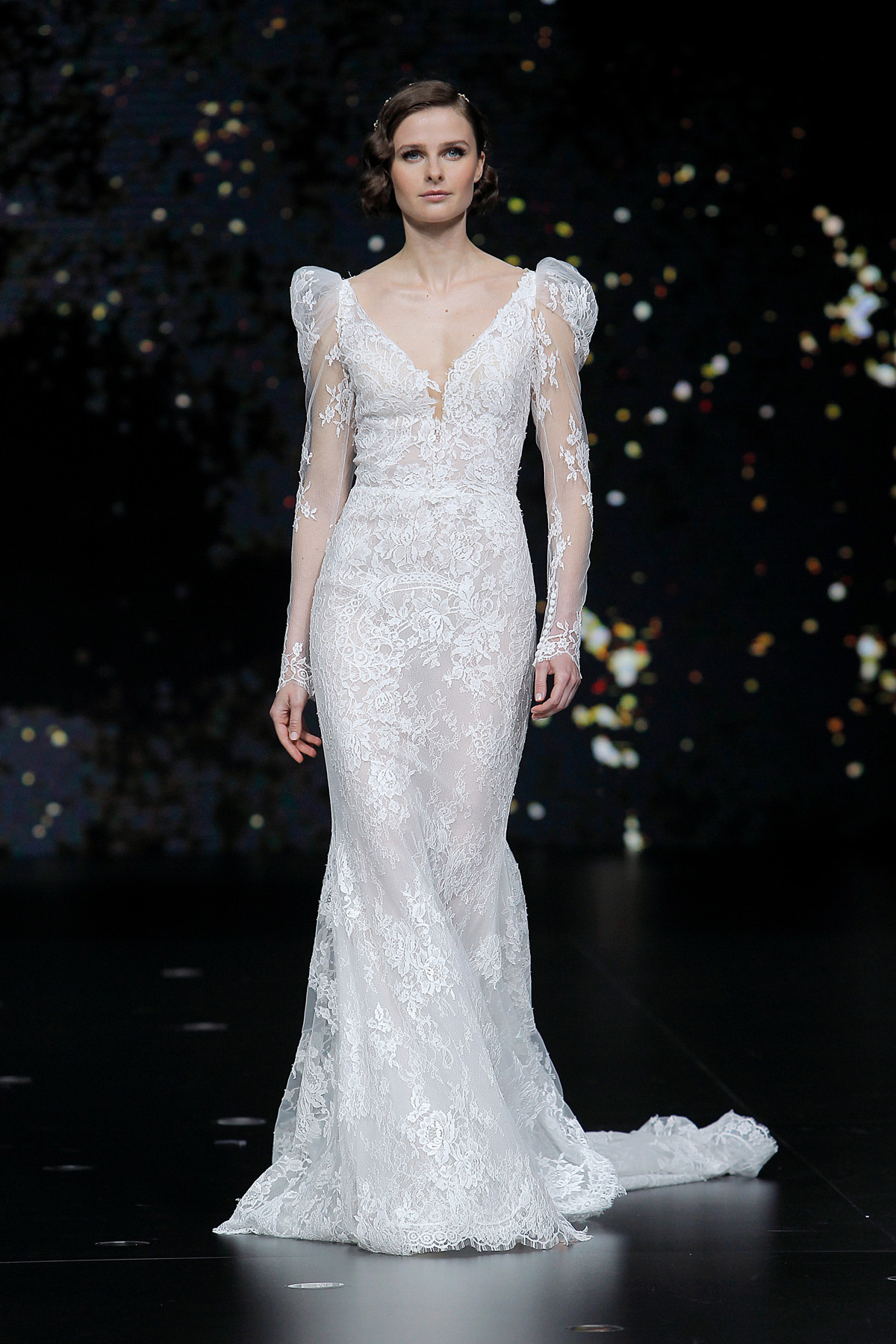 24 COSMOS Pronovias Fashion Show 2019 - Pronovias 2020 Collection, 'Beyond The Stars': Images + Video from the Barcelona Fashion Show 24 COSMOS Pronovias Fashion Show 2019