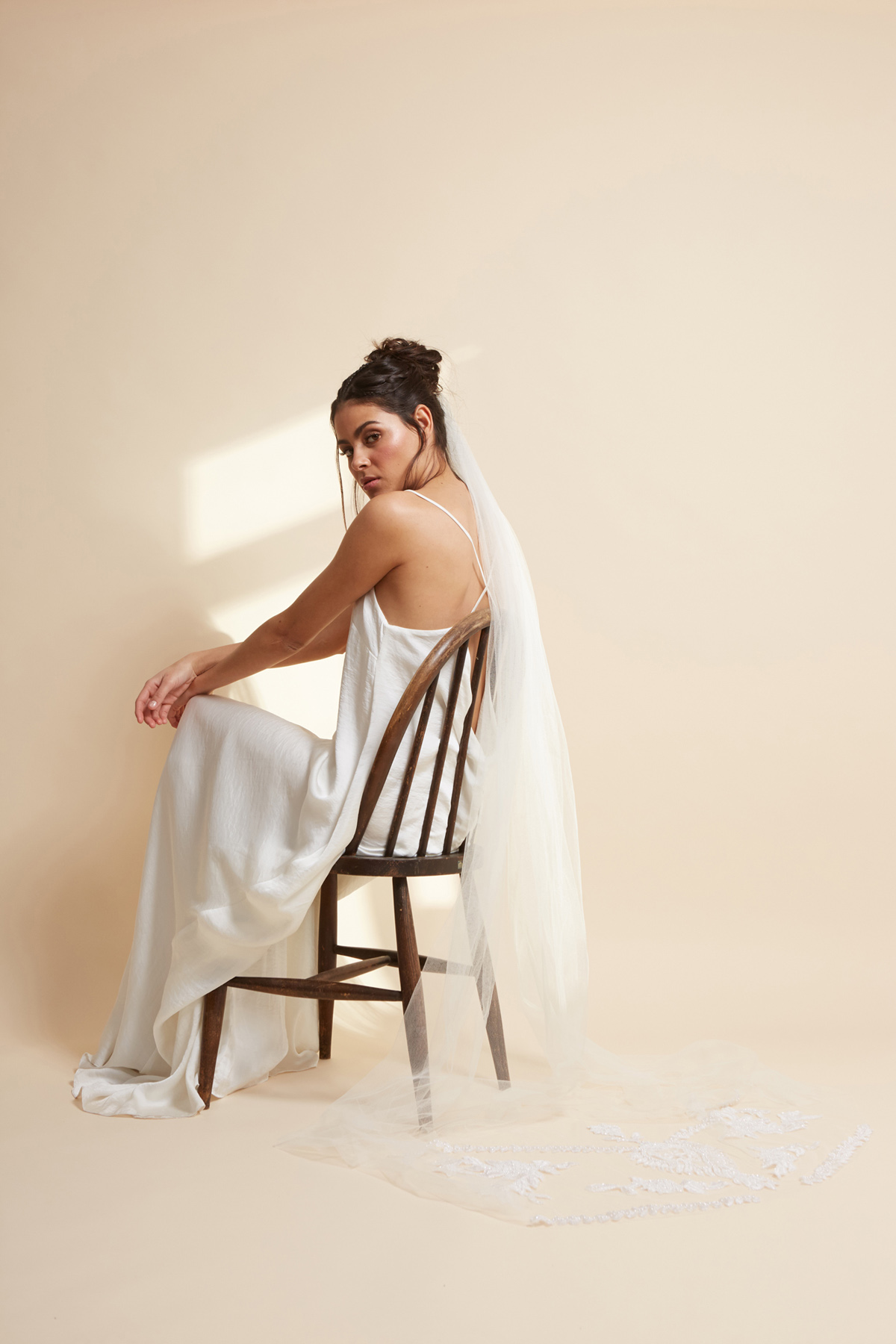 Ann Marie Faulkner modern wedding veils alma 4