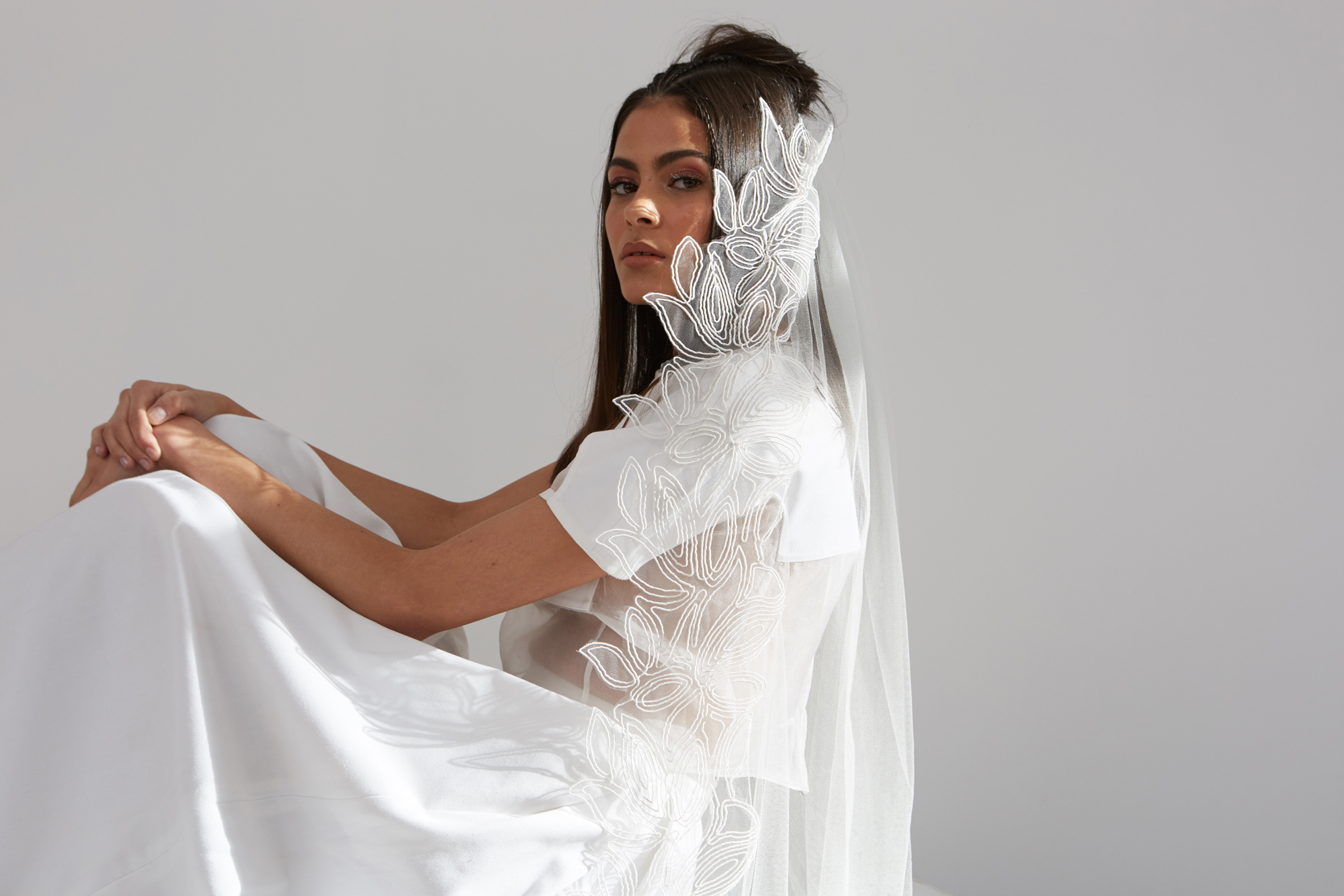 The Mantilla Company Perla Veil with Pearl Tulle