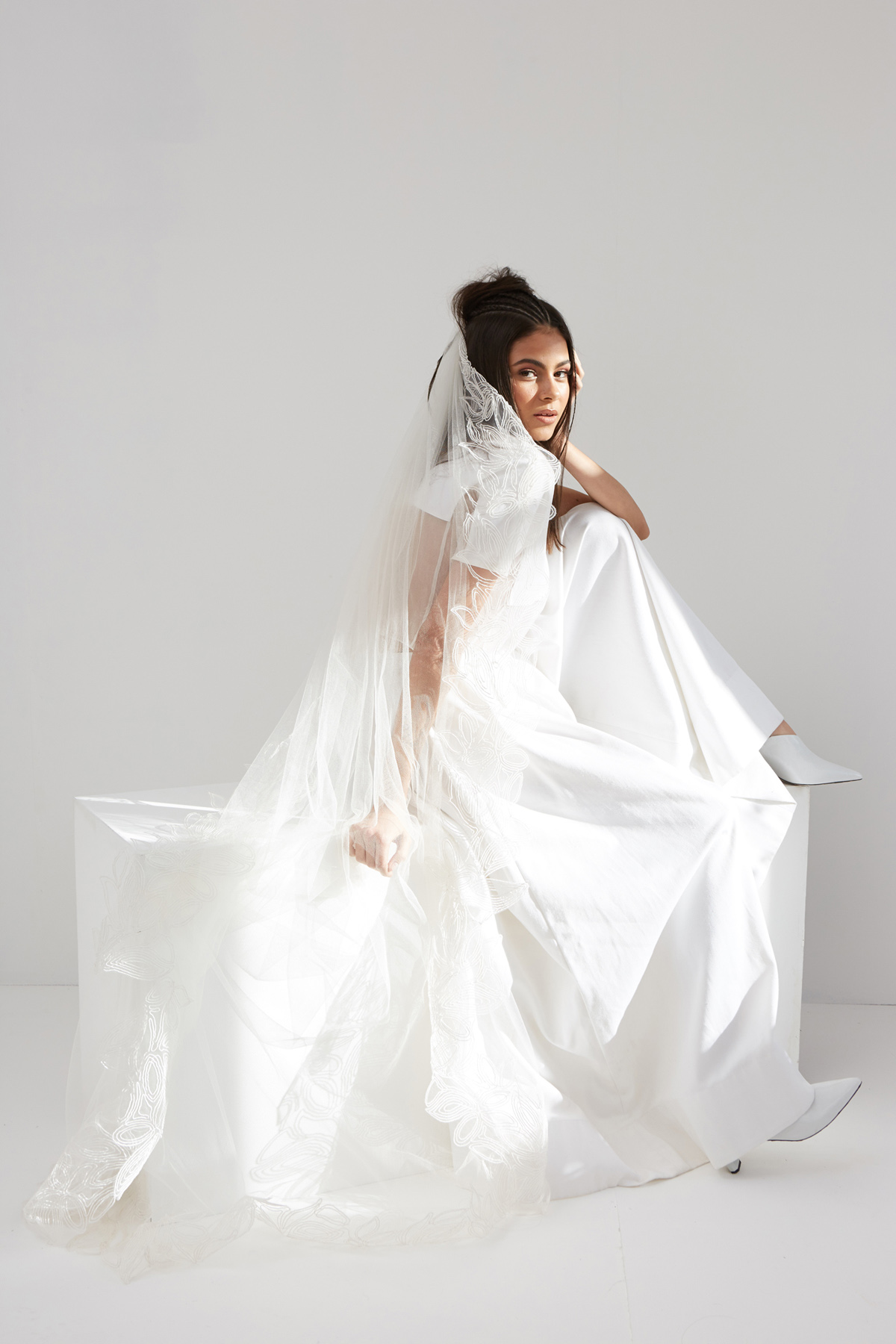 Ann Marie Faulkner modern wedding veils condessa 6